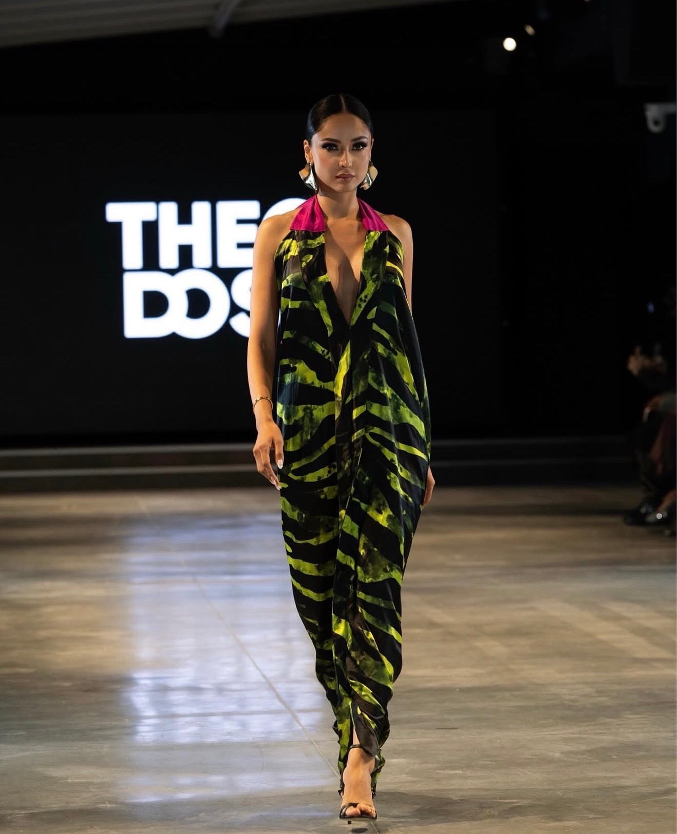 ROBE T - Theodose
